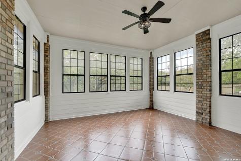 21107 Paradise Pass Garden Ridge TX 78266
