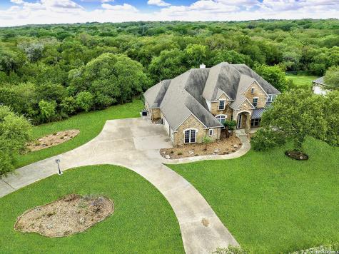 21107 Paradise Pass Garden Ridge TX 78266