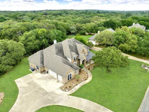 21107 Paradise Pass Garden Ridge TX 78266