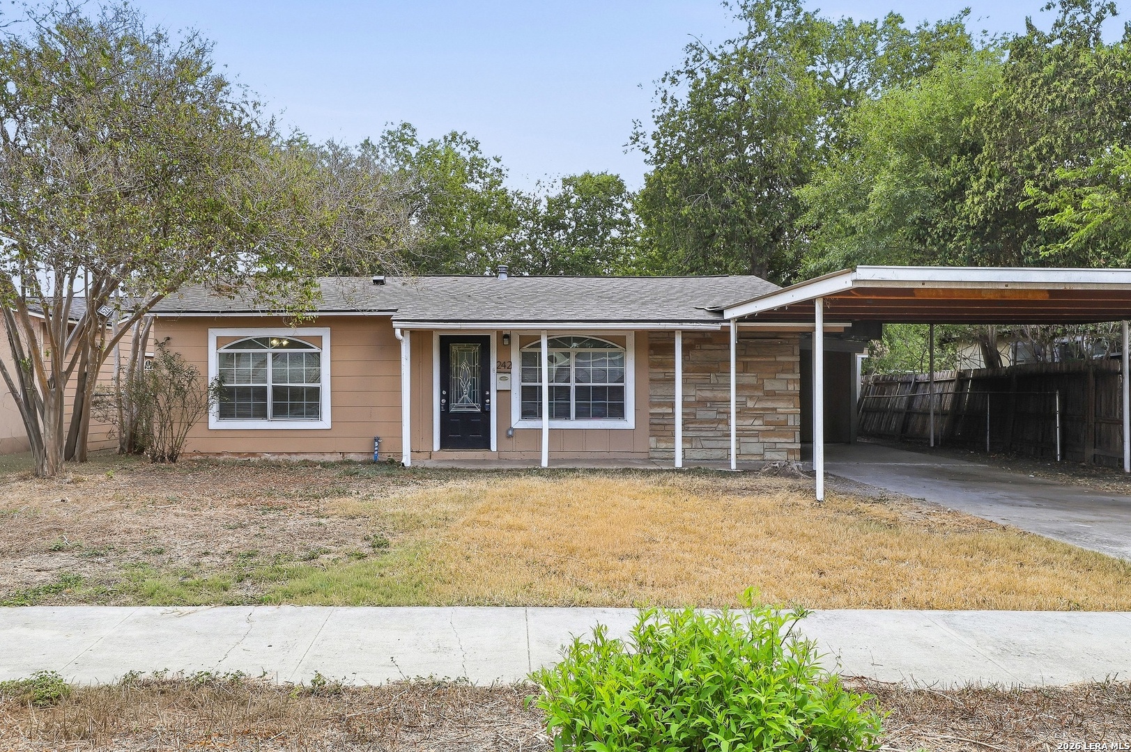 242 E Ackard Place San Antonio TX 78221