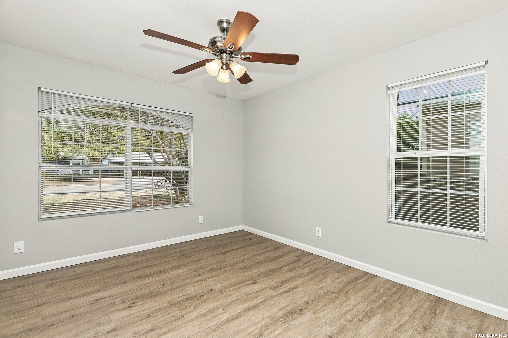 242 E Ackard Place San Antonio TX 78221