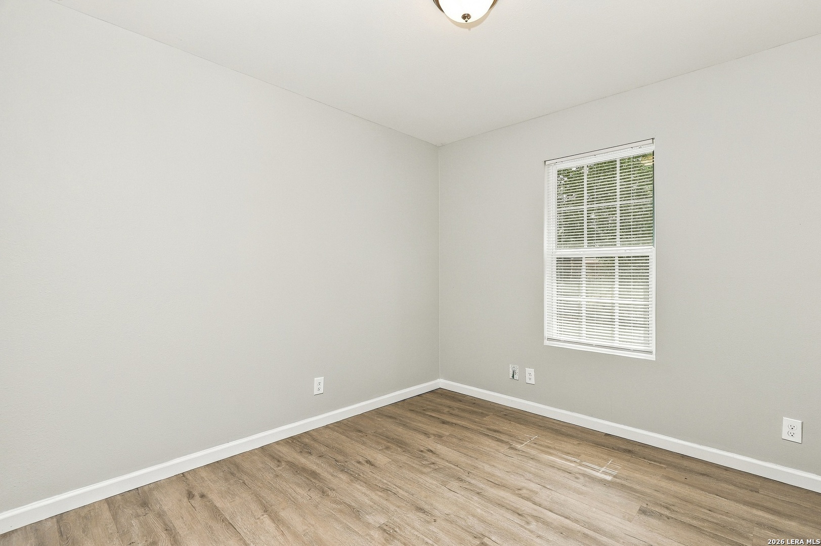 242 E Ackard Place San Antonio TX 78221
