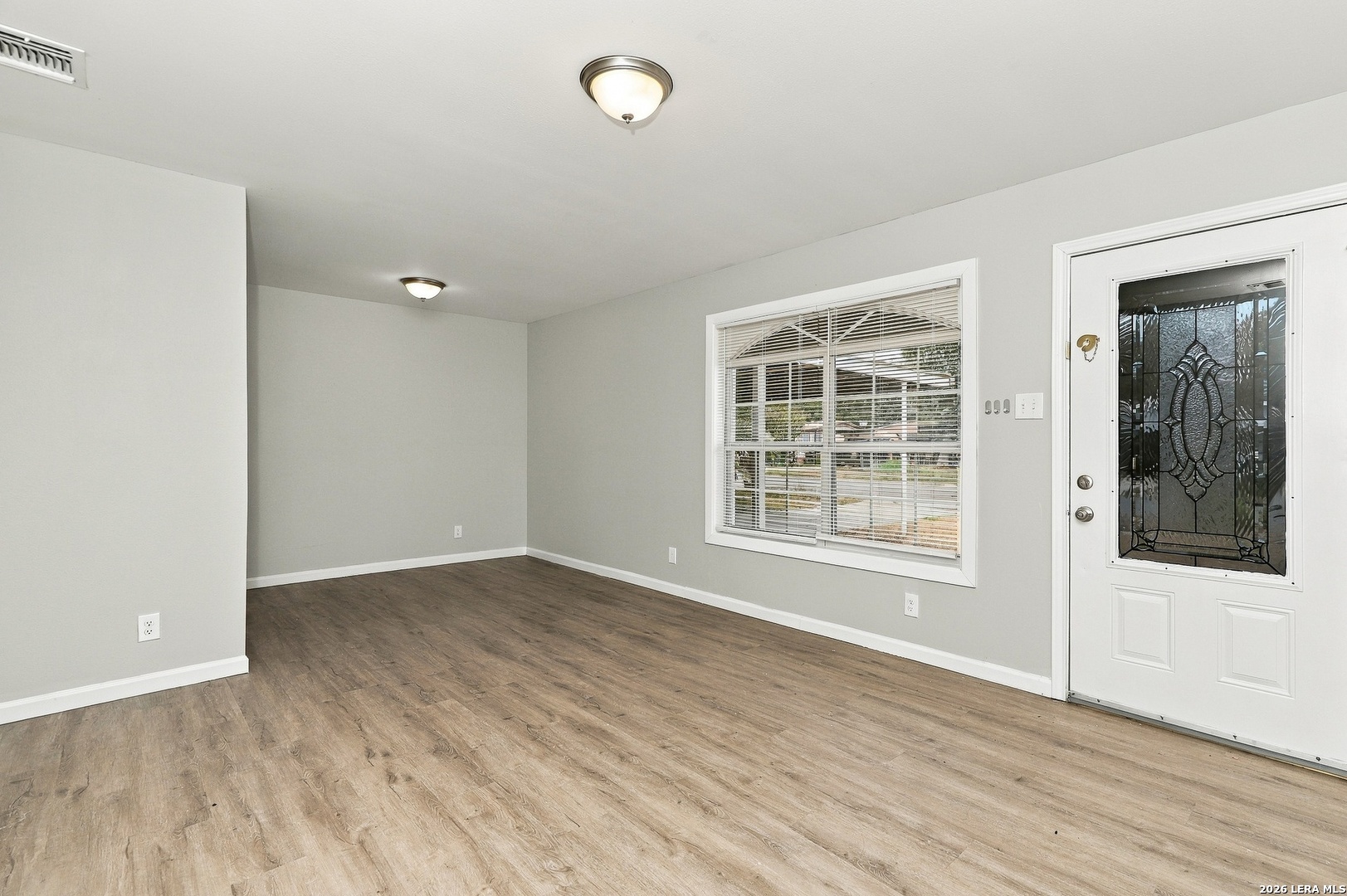 242 E Ackard Place San Antonio TX 78221