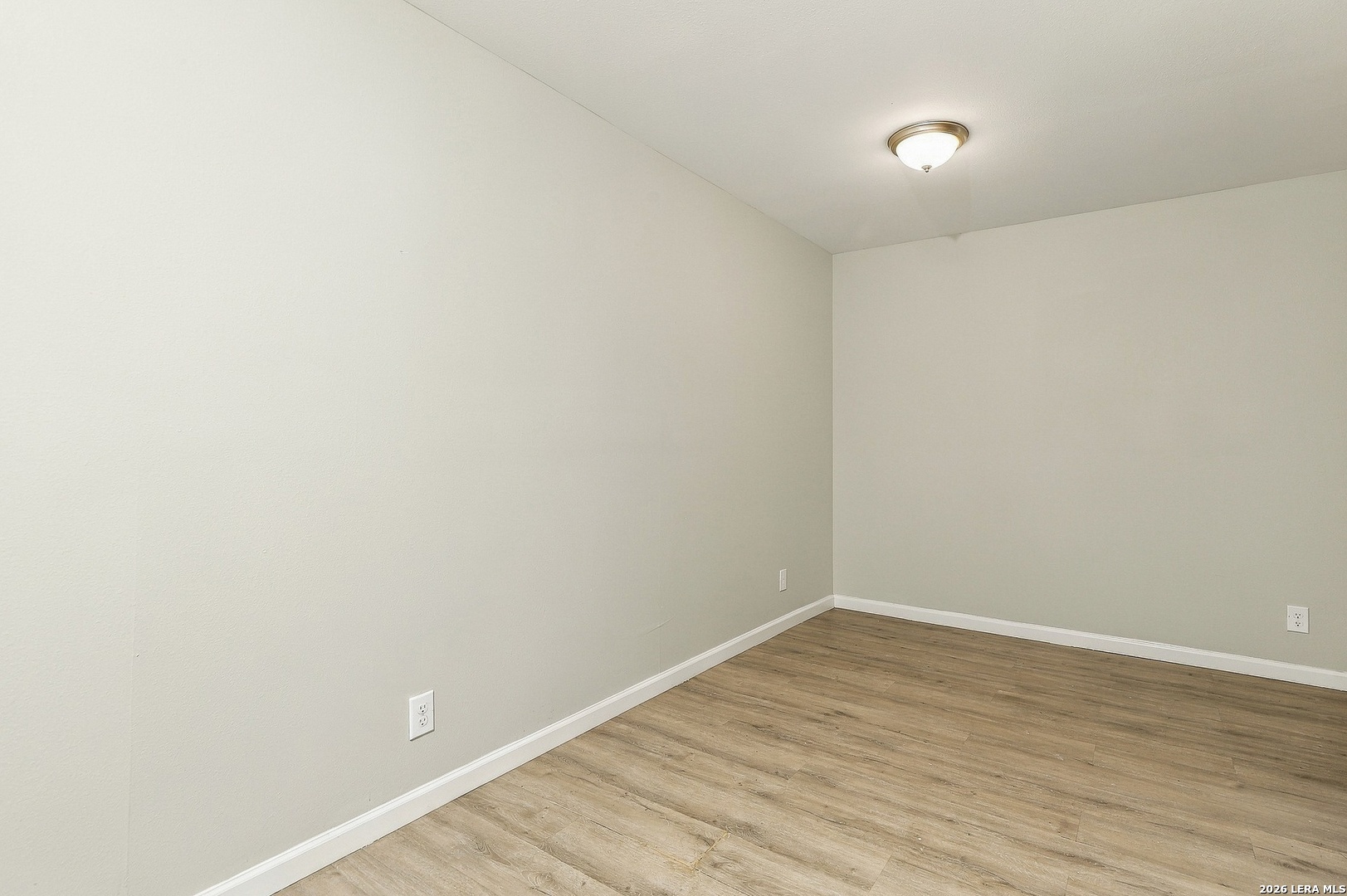 242 E Ackard Place San Antonio TX 78221