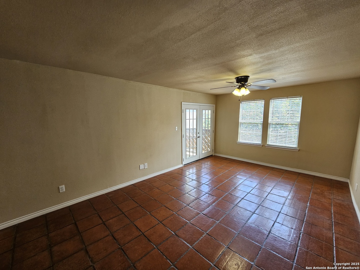 1305 E Mulberry Avenue San Antonio TX 78209