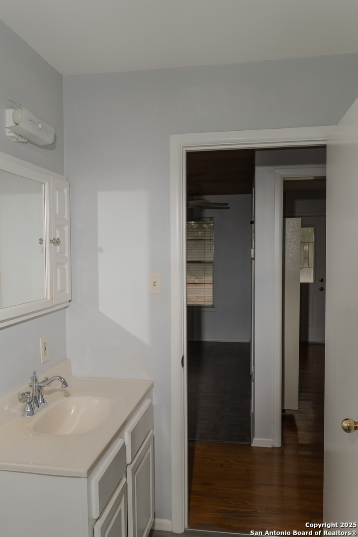 4707 Erin San Antonio TX 78217