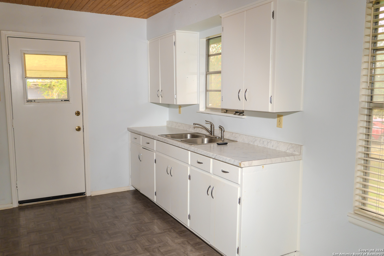 4707 Erin San Antonio TX 78217