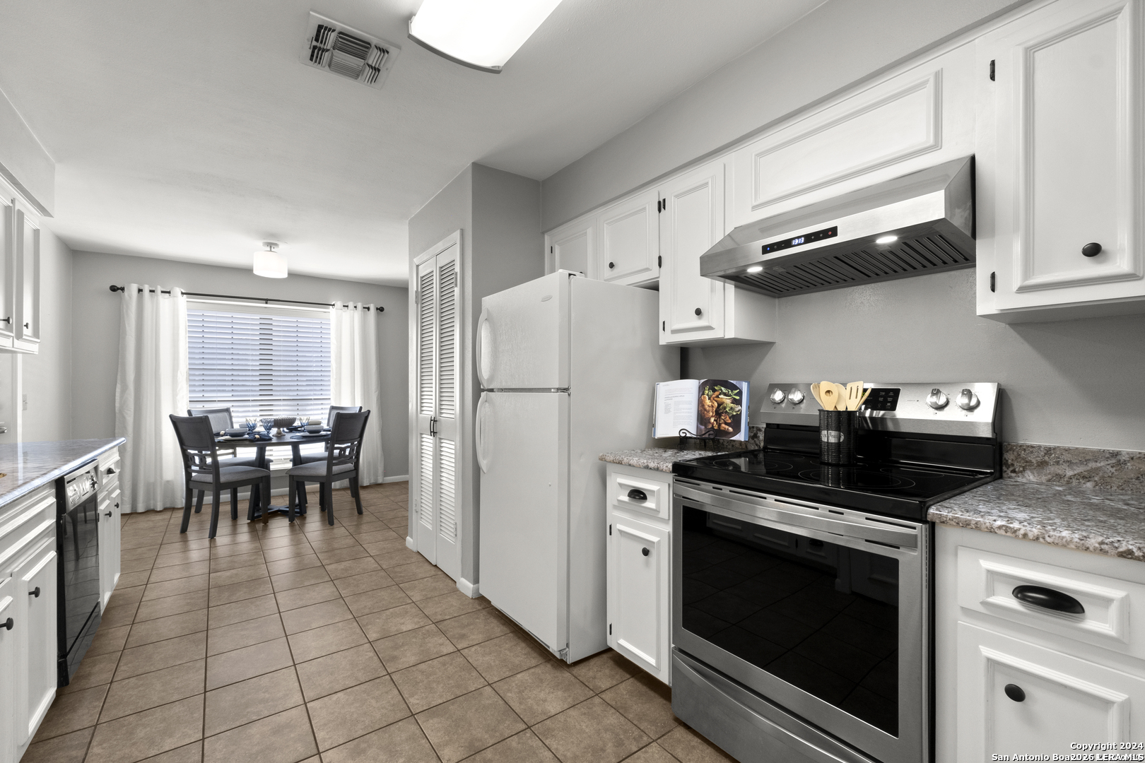 7926 Broadway San Antonio TX 78209