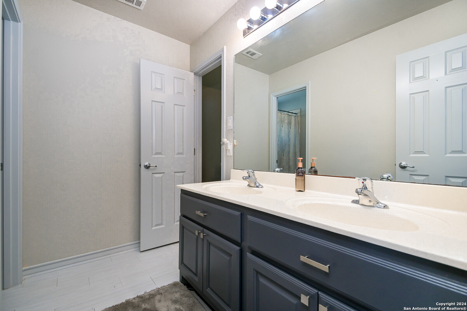 19434 Gran Roble San Antonio TX 78258