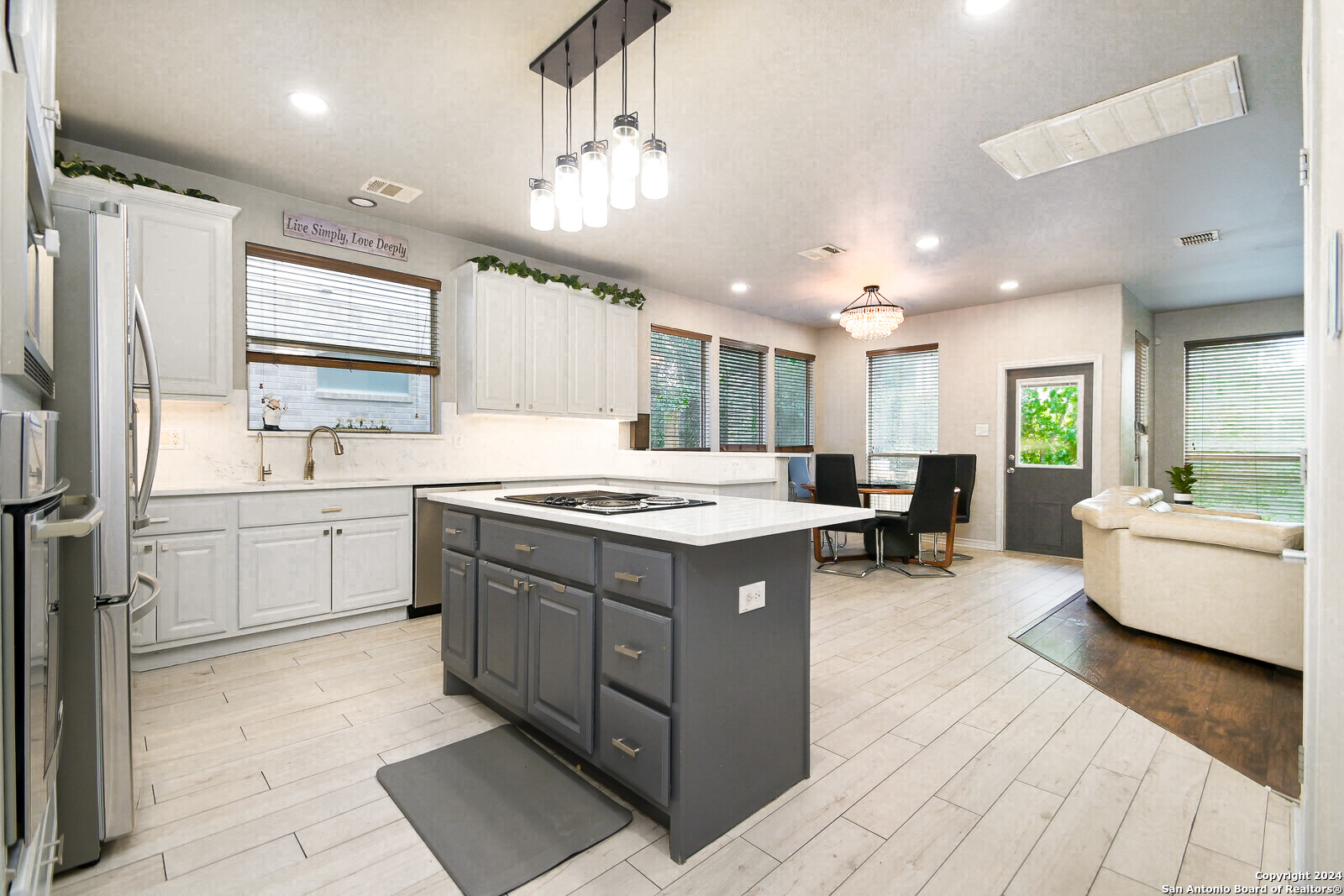 19434 Gran Roble San Antonio TX 78258