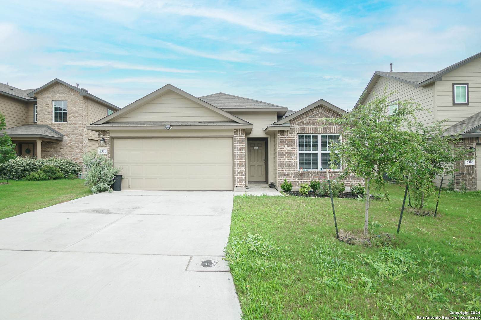 6310 Kendall Cove Converse TX 78109
