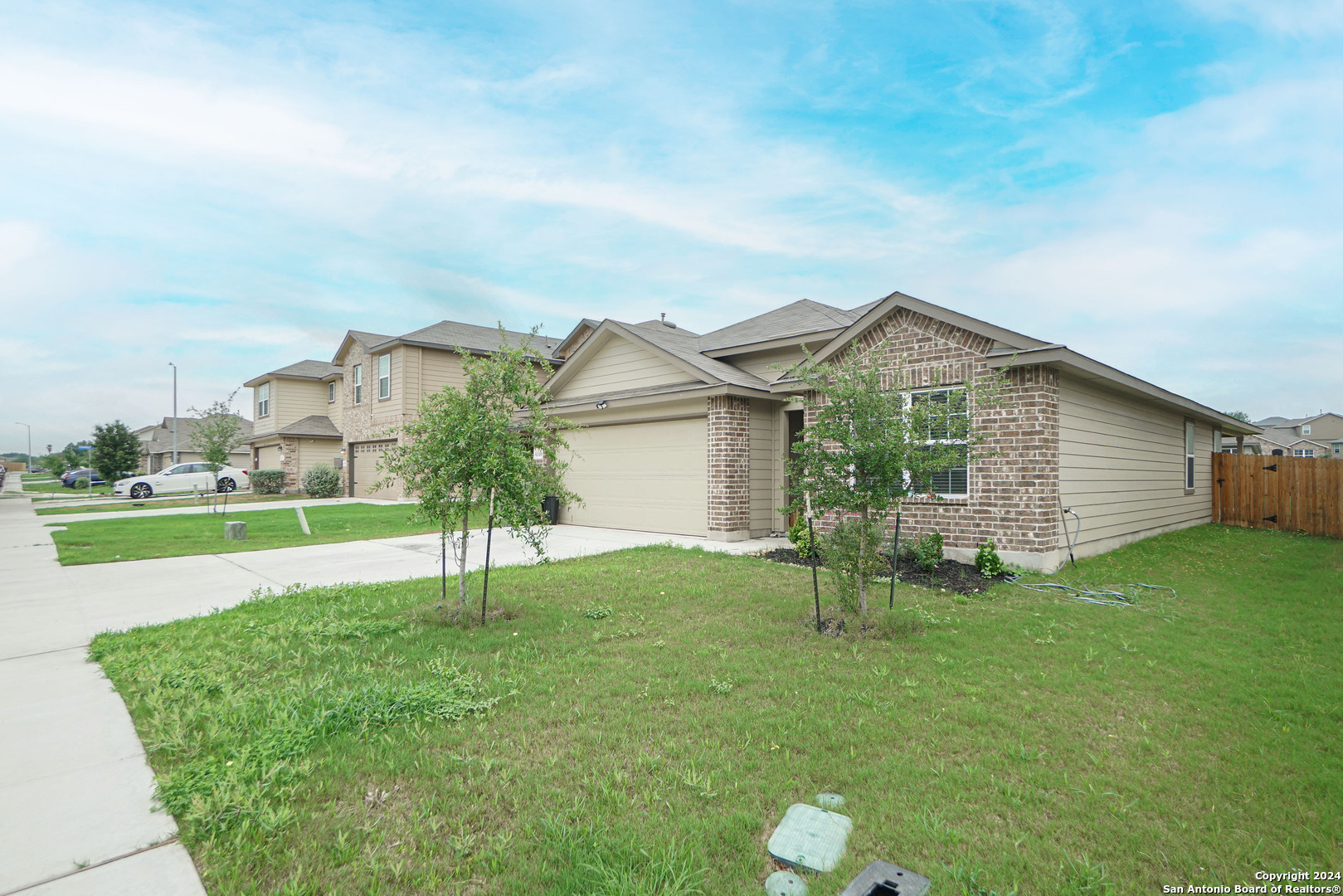 6310 Kendall Cove Converse TX 78109