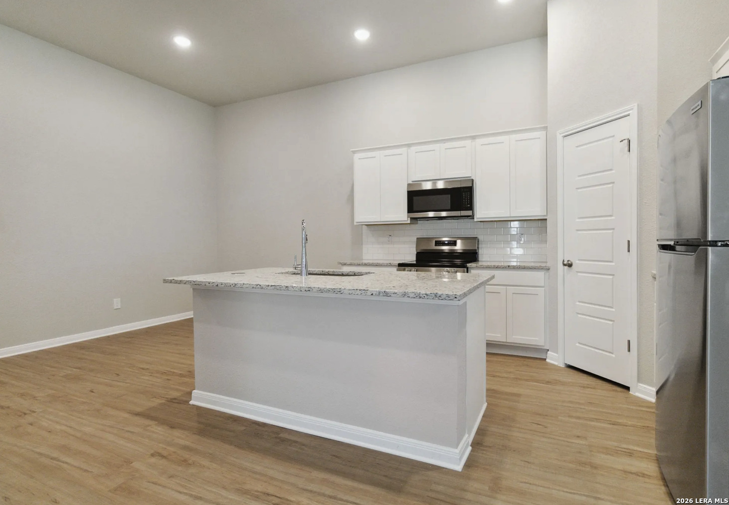 5422 Devils Gate Converse TX 78109