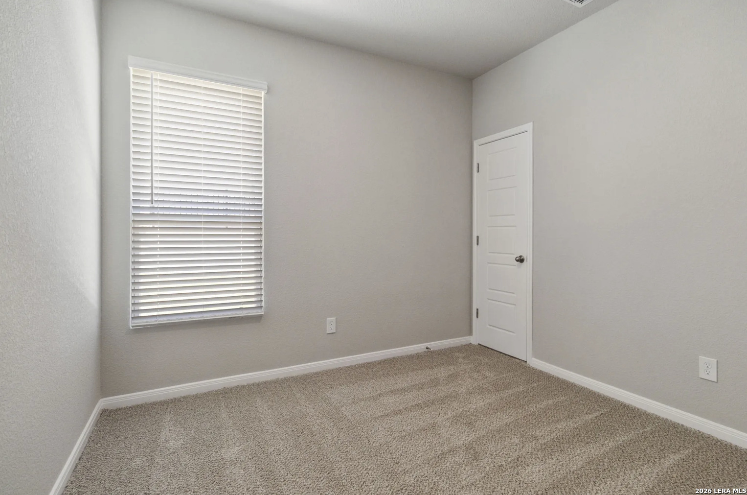 5422 Devils Gate Converse TX 78109