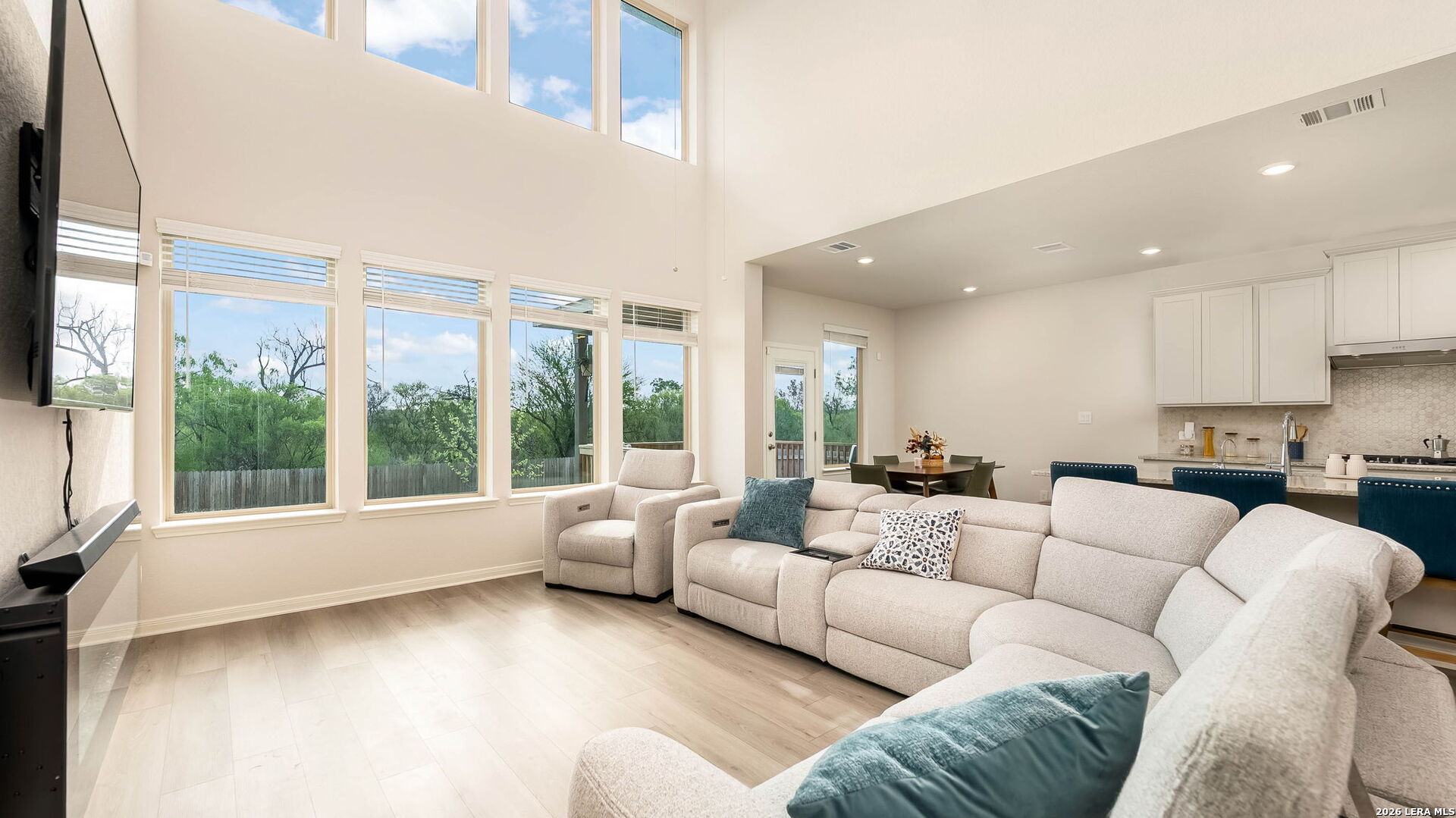 1318 Arcadian Rose San Antonio TX 78245