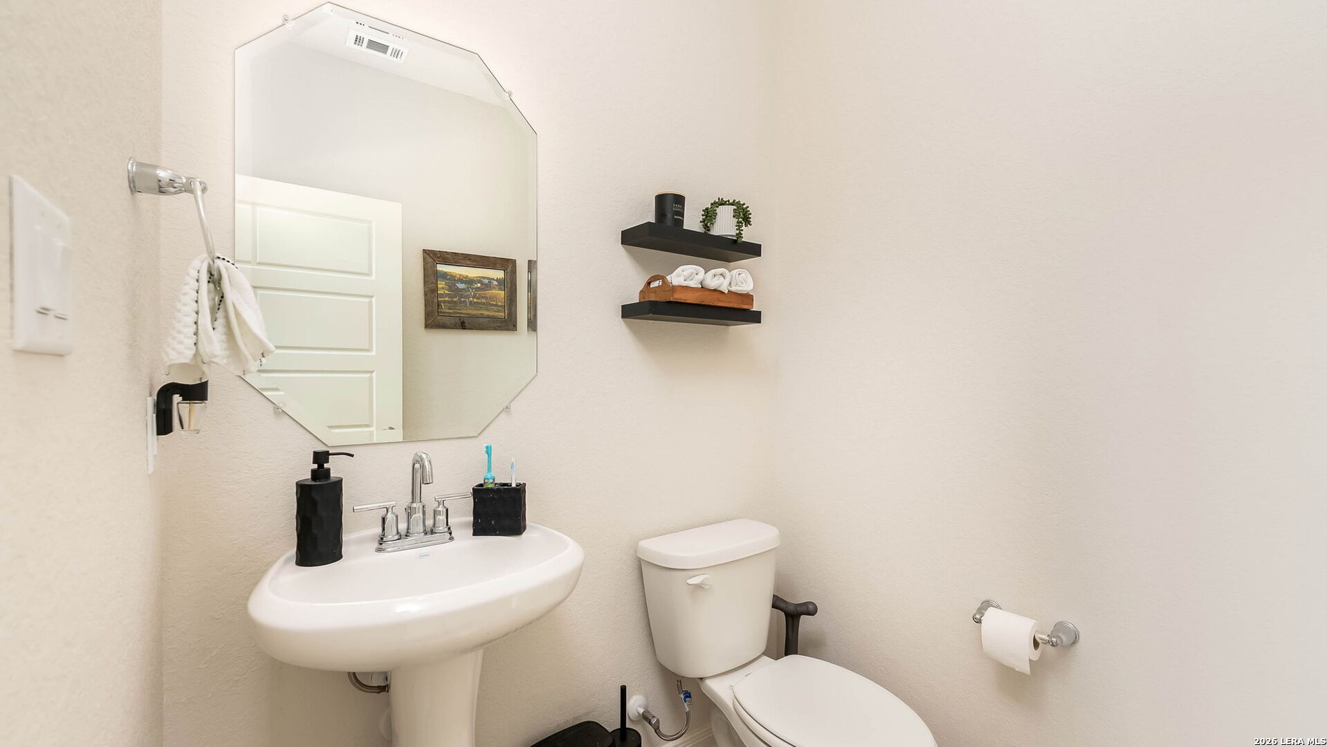 1318 Arcadian Rose San Antonio TX 78245