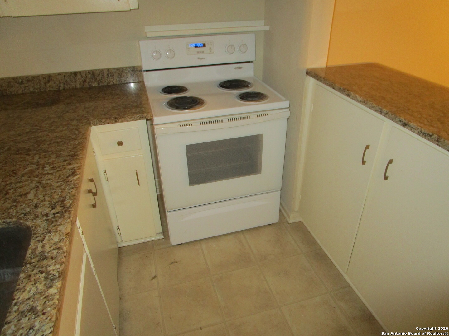718 W Russell Place San Antonio TX 78212
