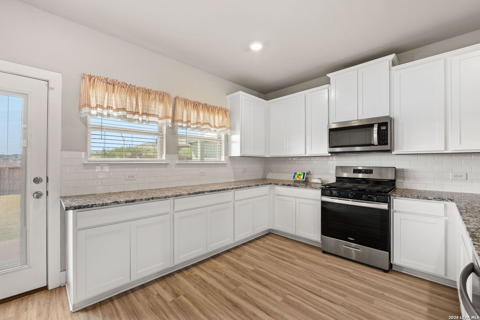 6410 Comanche Sky San Antonio TX 78233