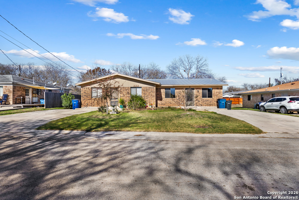 222 Redbud Lane New Braunfels TX 78130