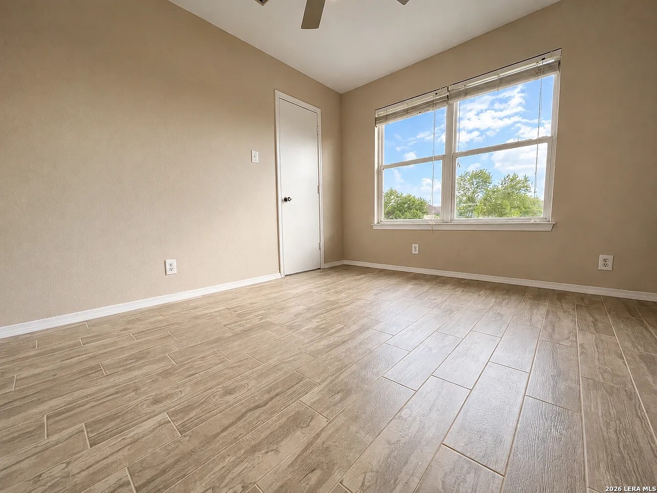 15335 Spring Land San Antonio TX 78247