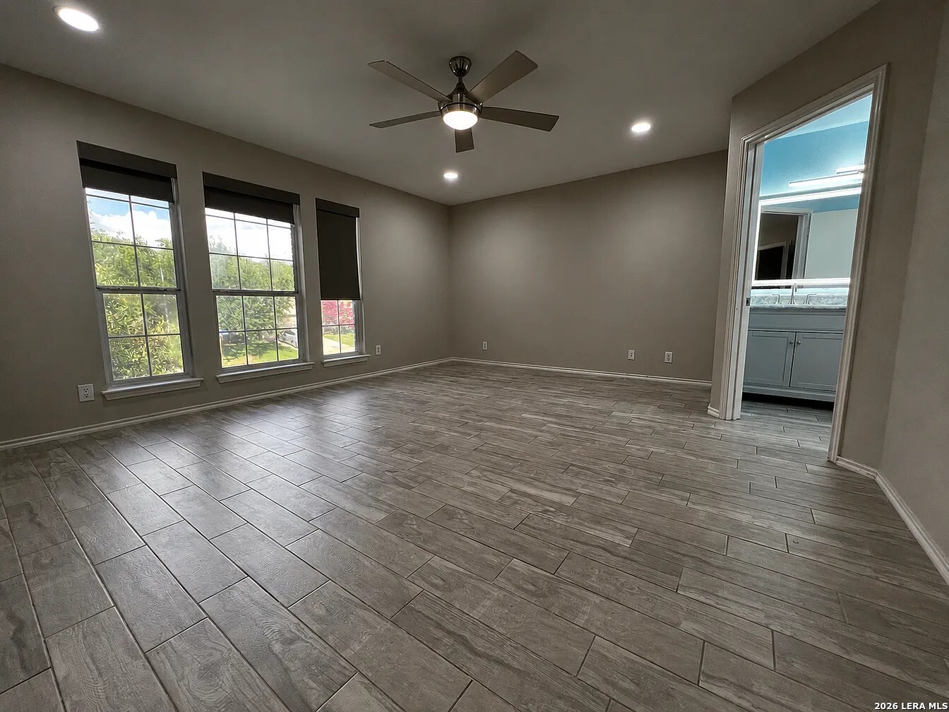 15335 Spring Land San Antonio TX 78247