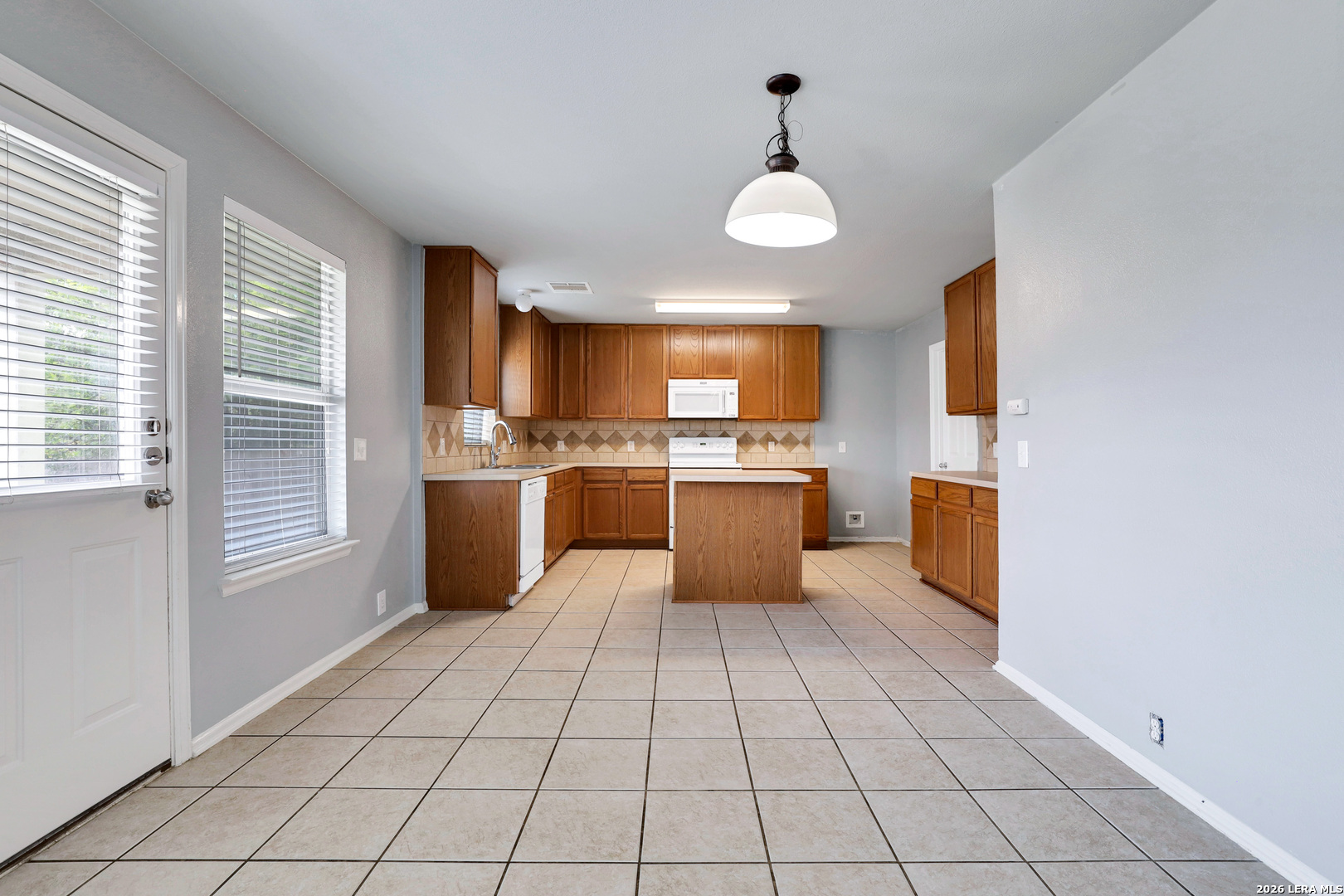 9510 Hanover Cove Converse TX 78109