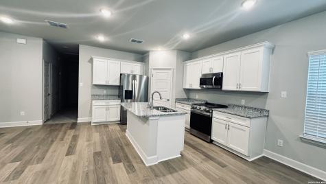 7157 Magnolia Creek San Antonio TX 78252