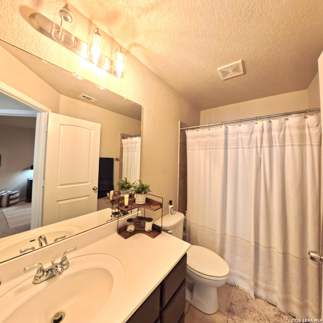 18007 Muir Glen San Antonio TX 78257