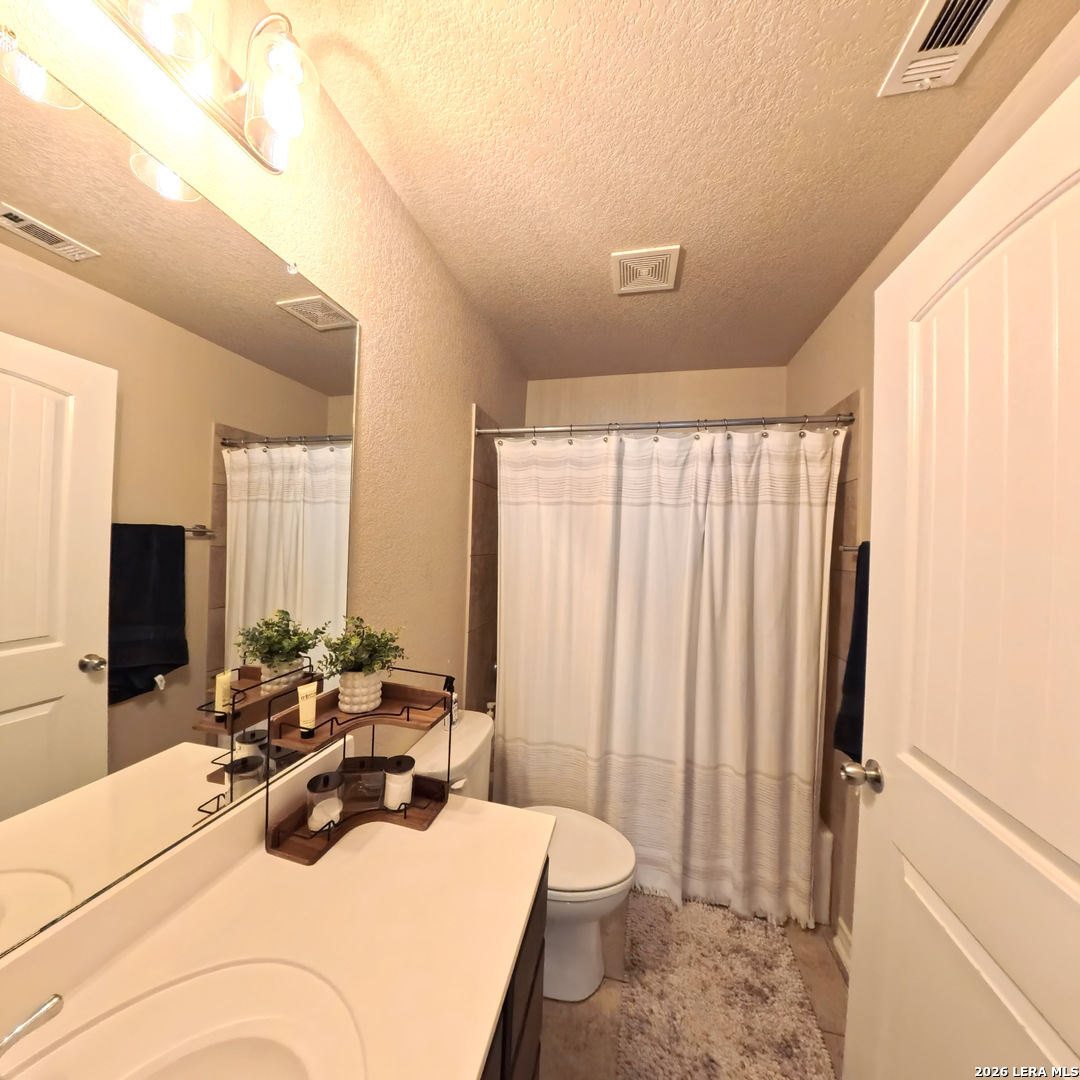 18007 Muir Glen San Antonio TX 78257