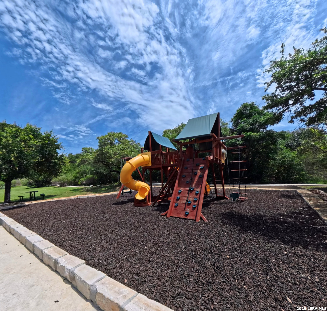 18007 Muir Glen San Antonio TX 78257