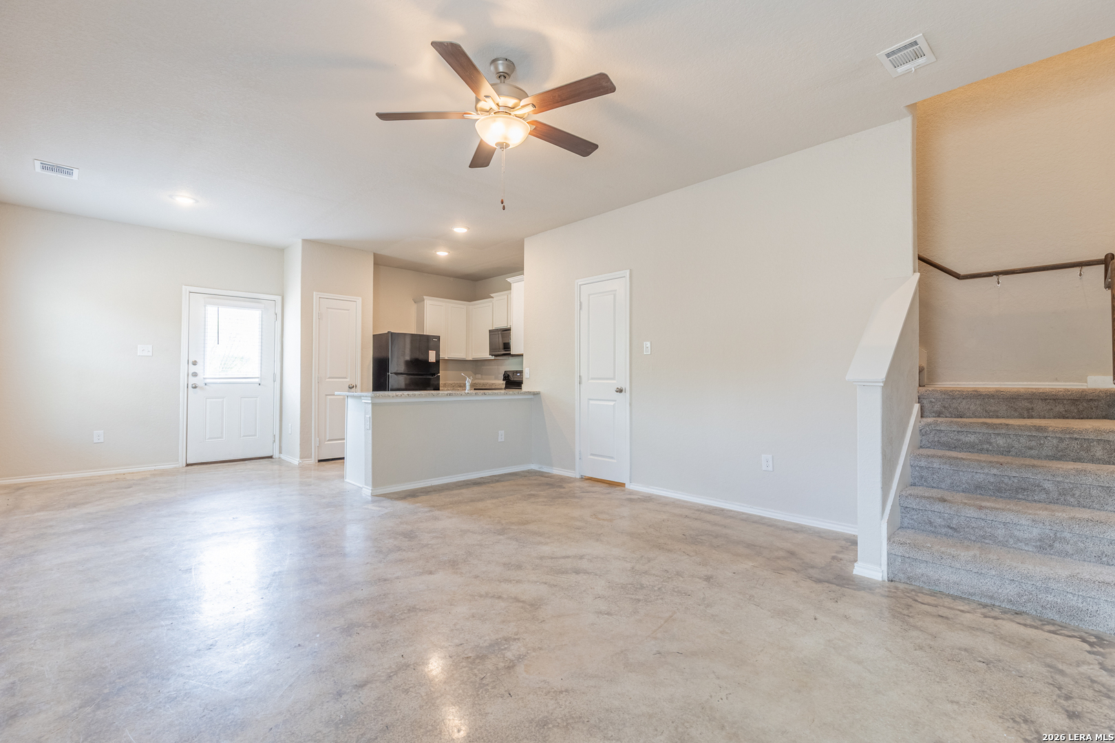 8723 Key Windy Way Converse TX 78109
