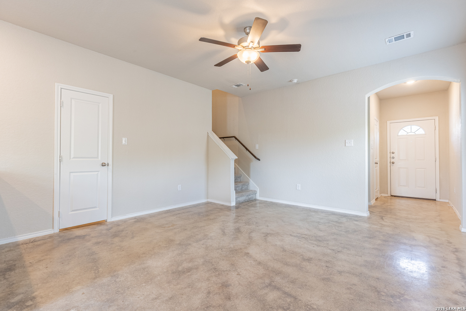 8723 Key Windy Way Converse TX 78109