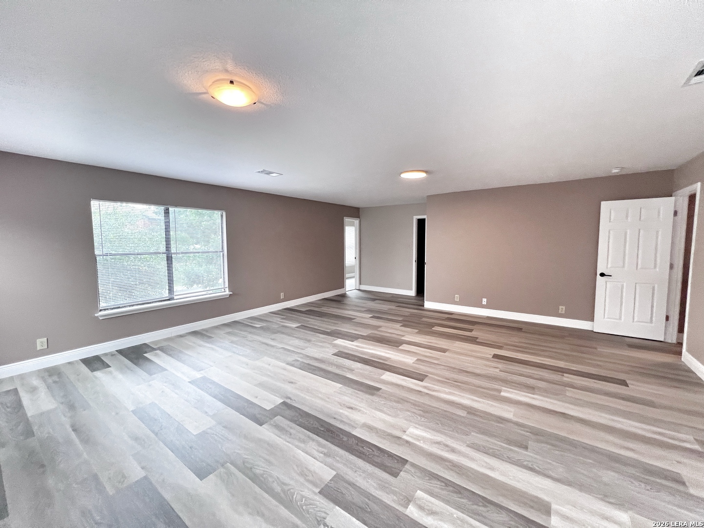 7338 Raintree Forest San Antonio TX 78233