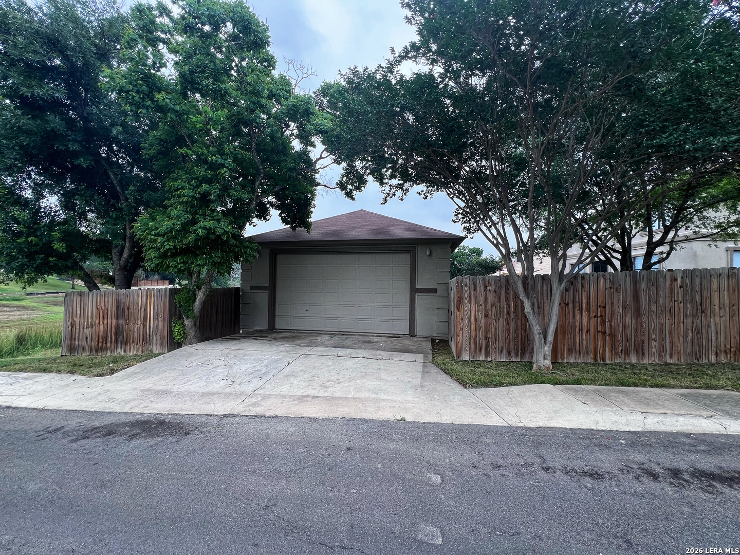 7338 Raintree Forest San Antonio TX 78233