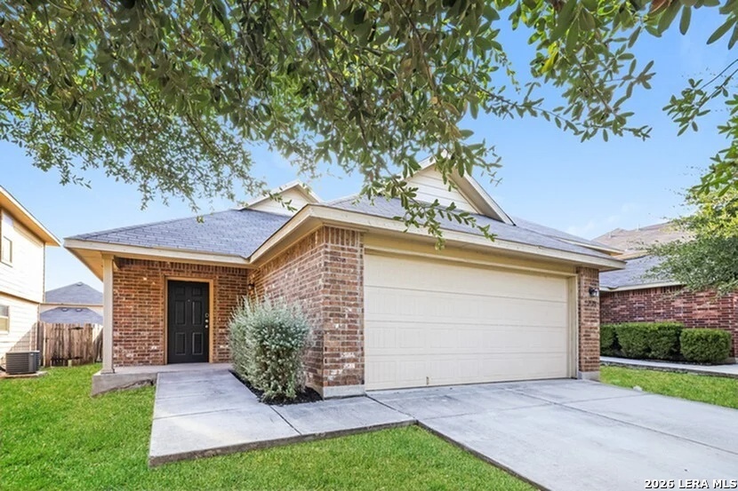 7523 Whispine San Antonio TX 78218