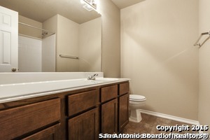 5831 Bronco Way San Antonio TX 78239