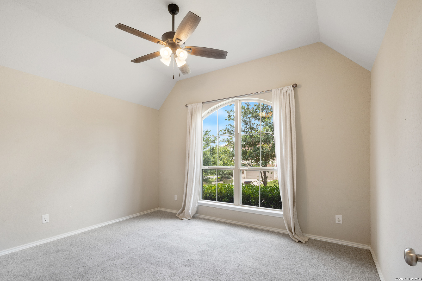 2434 Valencia Crest San Antonio TX 78245