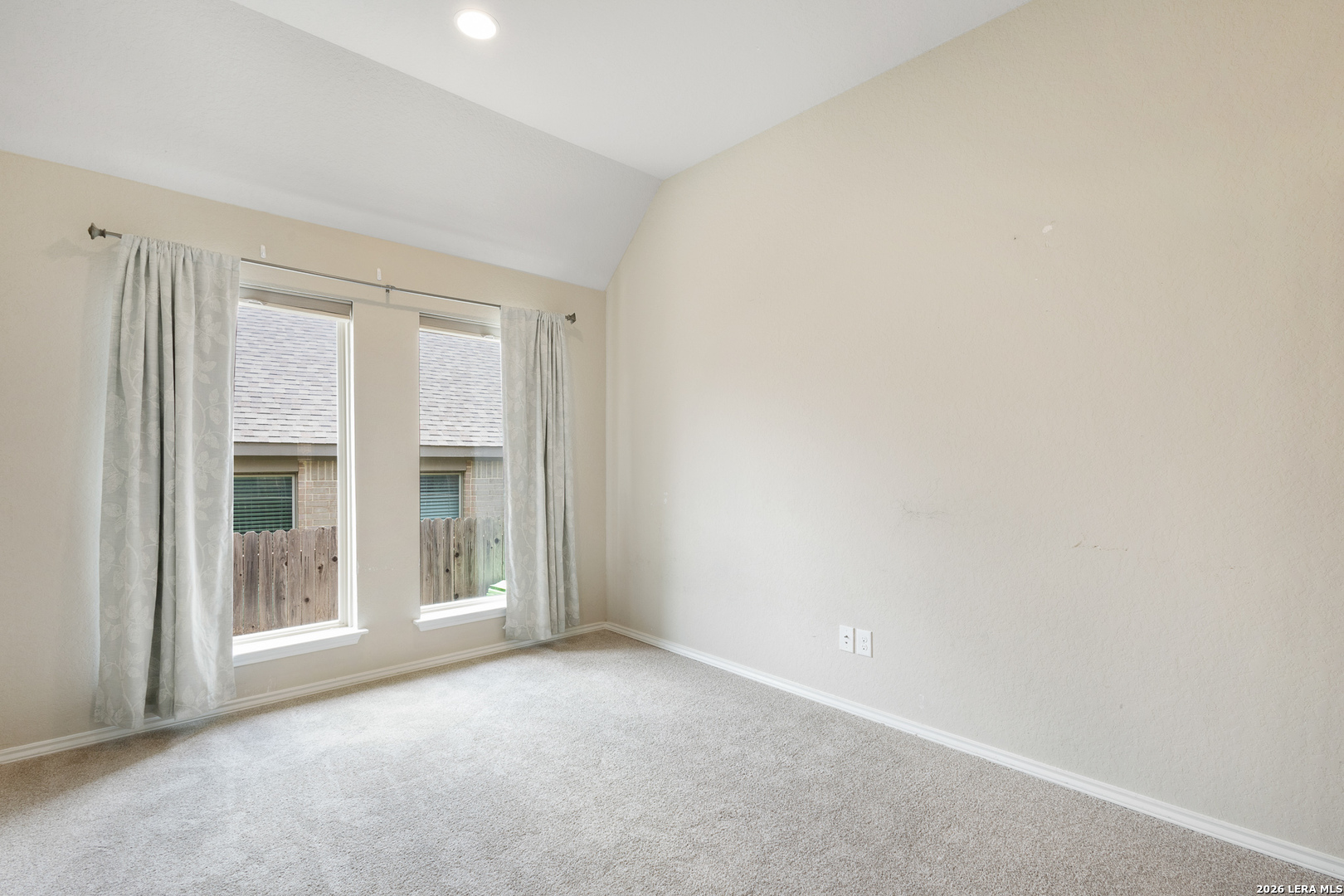 2434 Valencia Crest San Antonio TX 78245