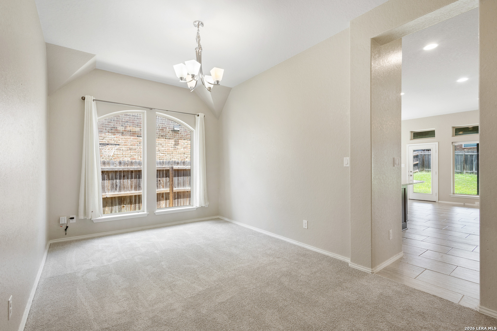 2434 Valencia Crest San Antonio TX 78245