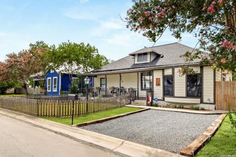114 Avenue B Converse TX 78109