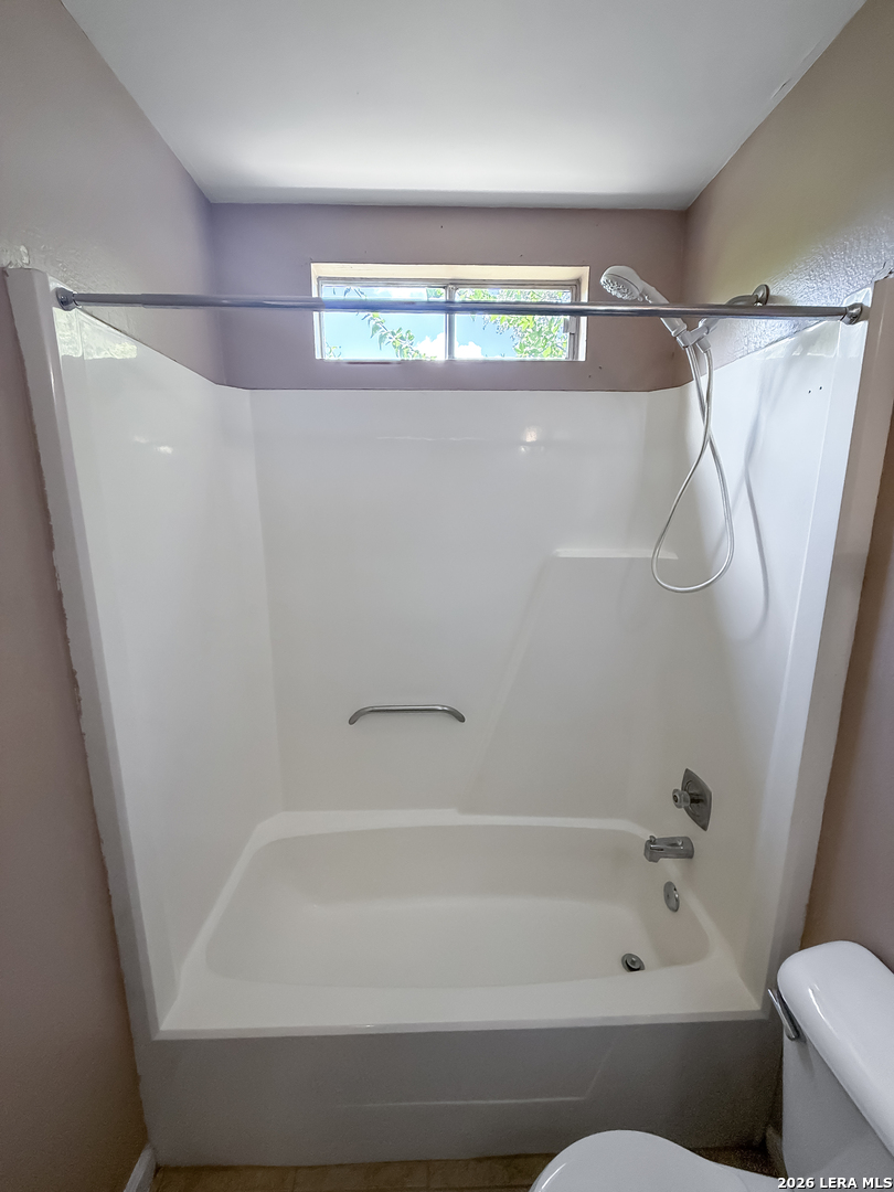 5958 Hidden Dale Street San Antonio TX 78250
