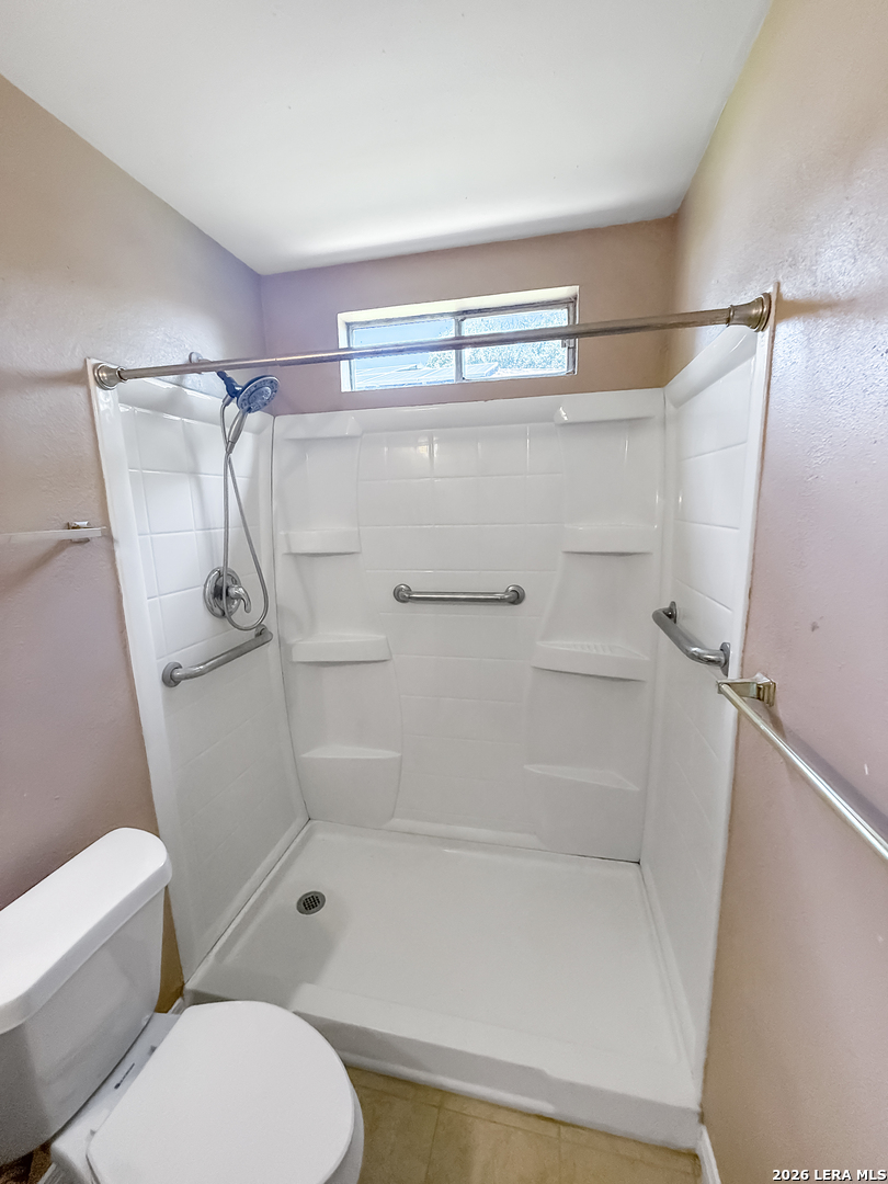5958 Hidden Dale Street San Antonio TX 78250
