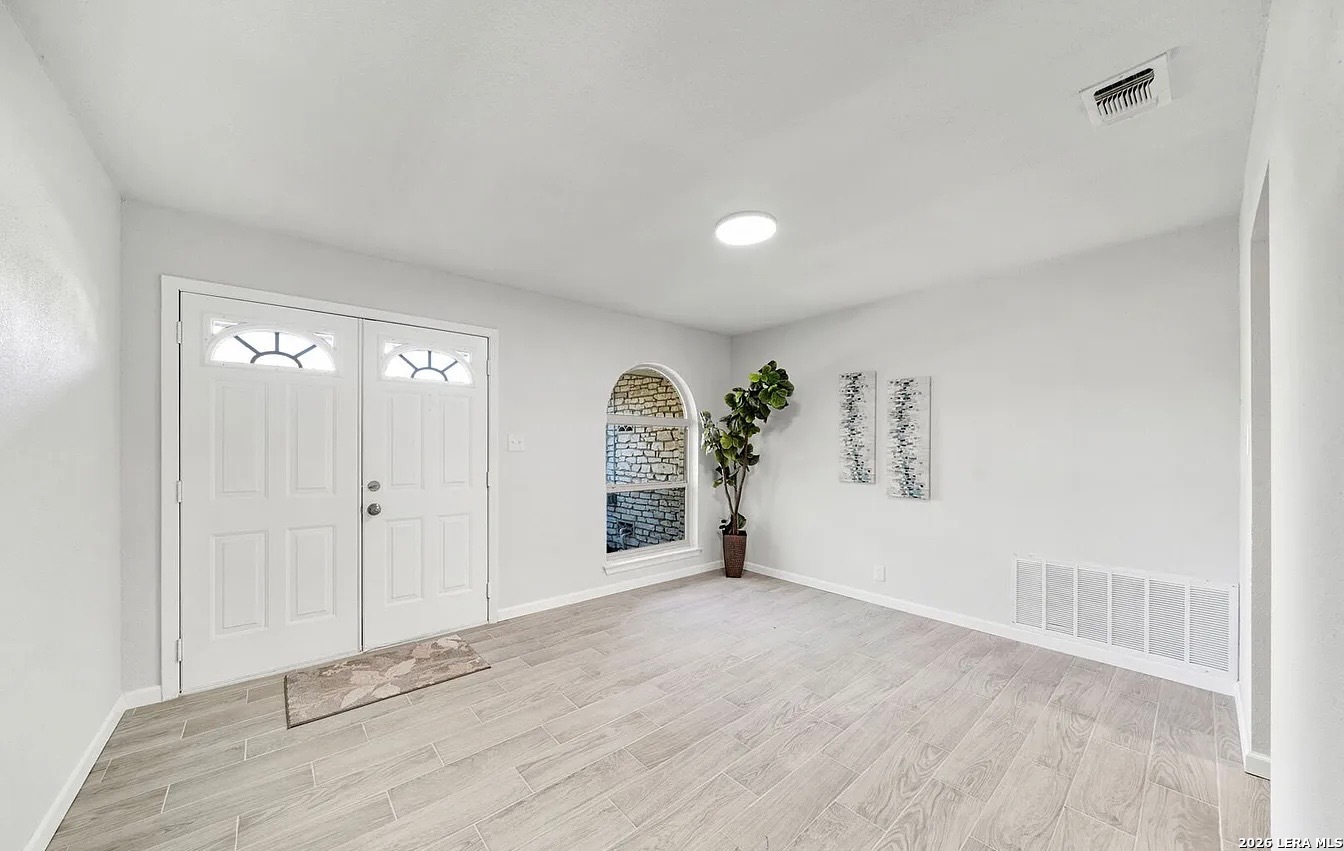 6302 Handsome Lake Drive San Antonio TX 78238