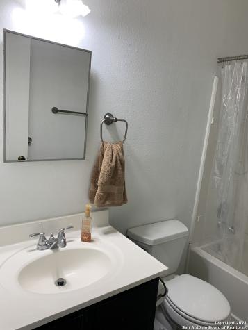 13039 Hunters Moon San Antonio TX 78249