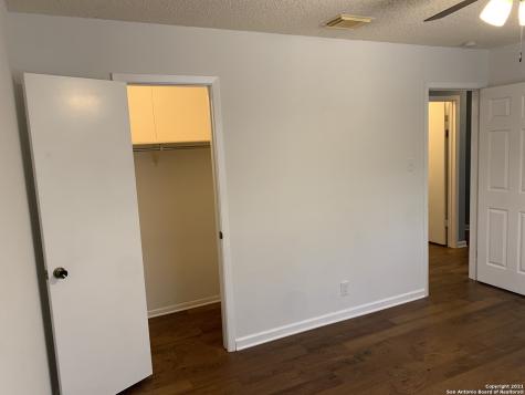 13039 Hunters Moon San Antonio TX 78249
