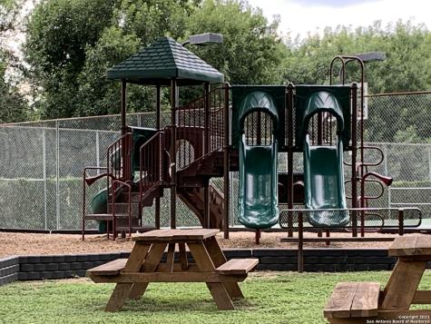 13039 Hunters Moon San Antonio TX 78249
