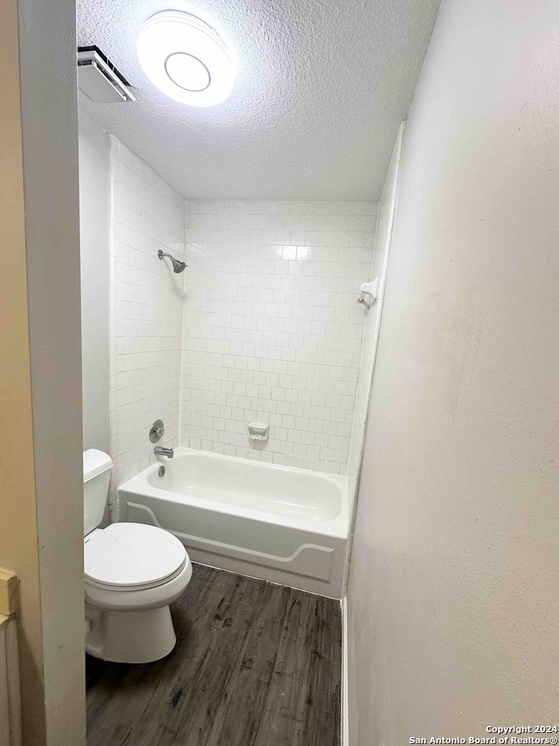 6119 Broadmeadow San Antonio TX 78240