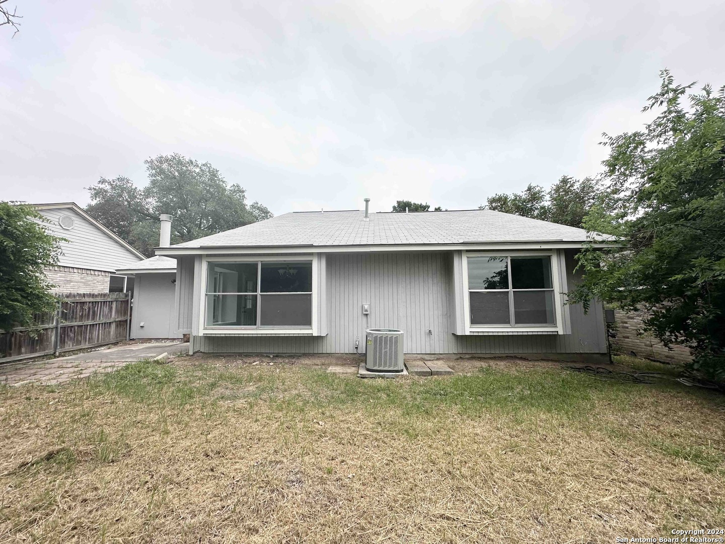 6119 Broadmeadow San Antonio TX 78240