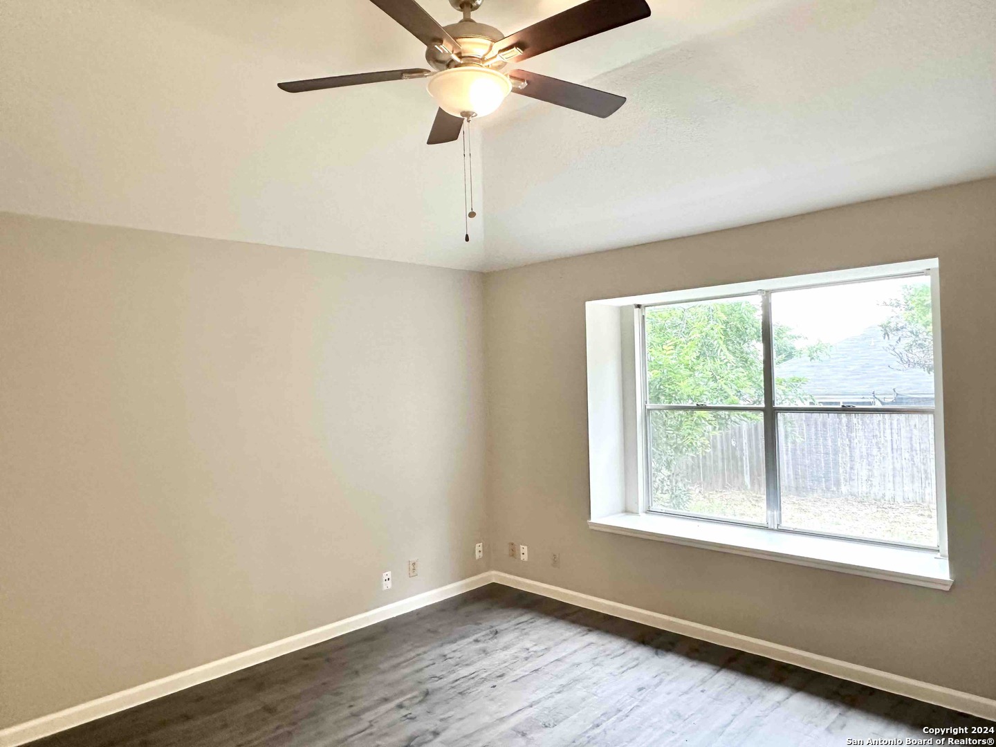 6119 Broadmeadow San Antonio TX 78240