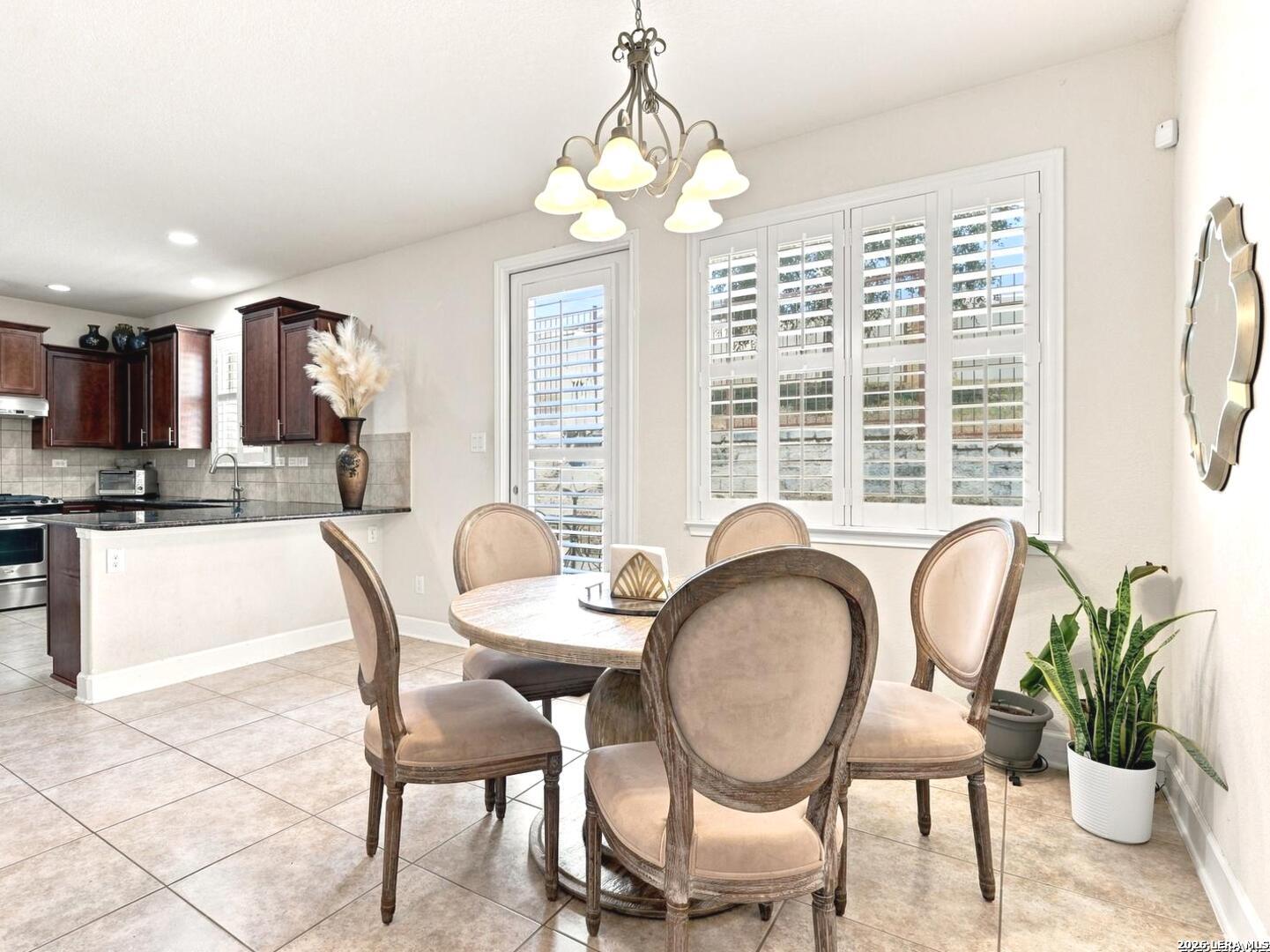 1427 Nicholas Manor San Antonio TX 78258